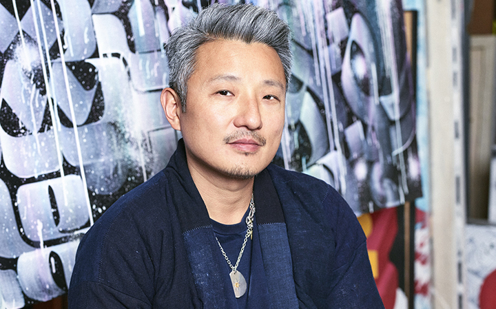 장르의 경계를 허무는 로스타 | WWD Korea Sessions