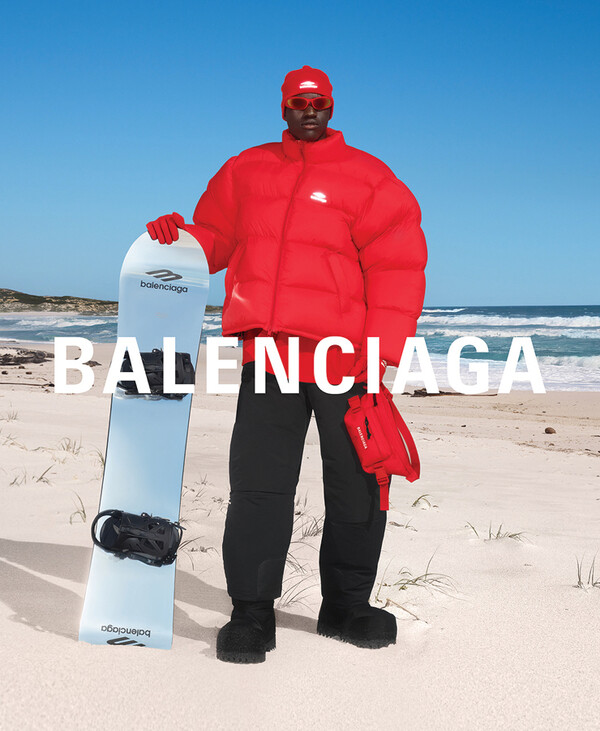 발렌시아가 최초 스키 컬렉션 ⓒBALENCIAGA
