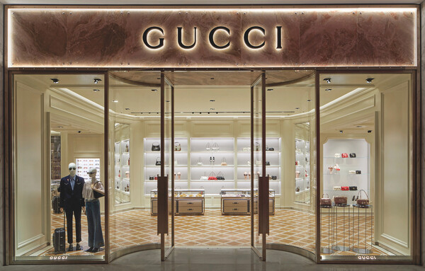 인도 뭄바이에 있는 럭셔리 쇼핑몰 지오 월드 플라자의 구찌 매장. 제공 사진