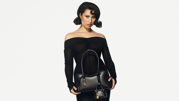 스텔라 매카트니의 새 캠페인. 스텔라 매카트니 제공