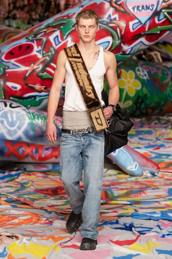 디젤 2025 F/W 컬렉션. 