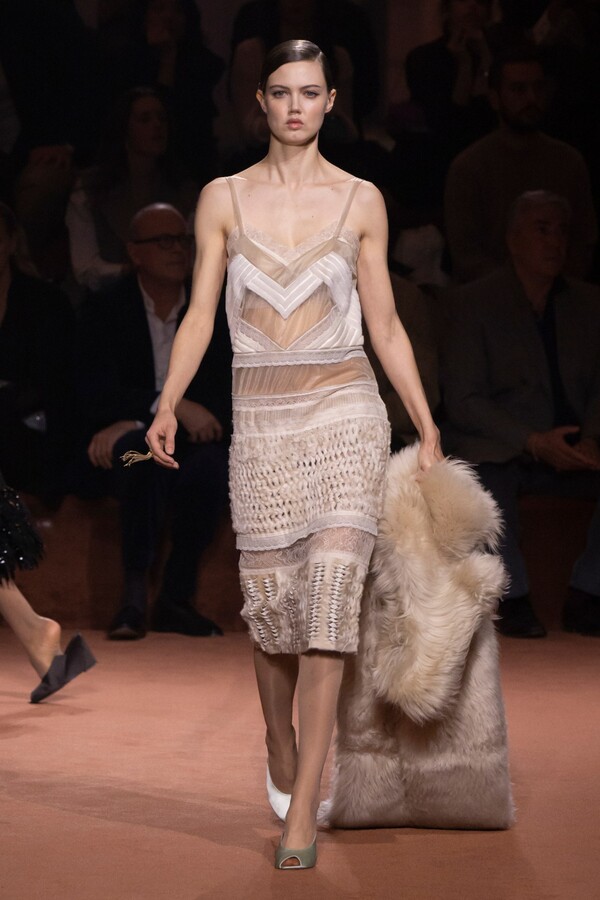 펜디 2025 F/W 컬렉션. 