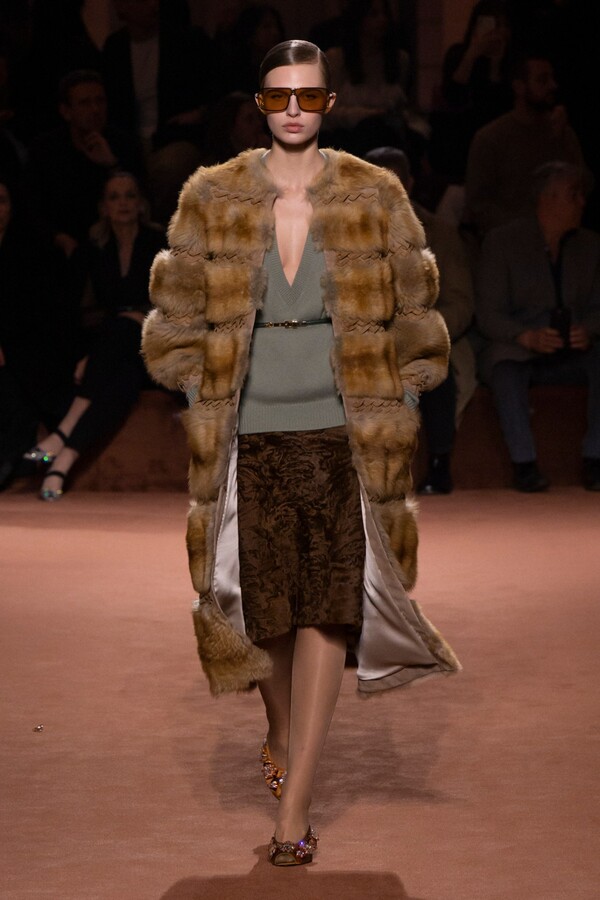 펜디 2025 F/W 컬렉션. 