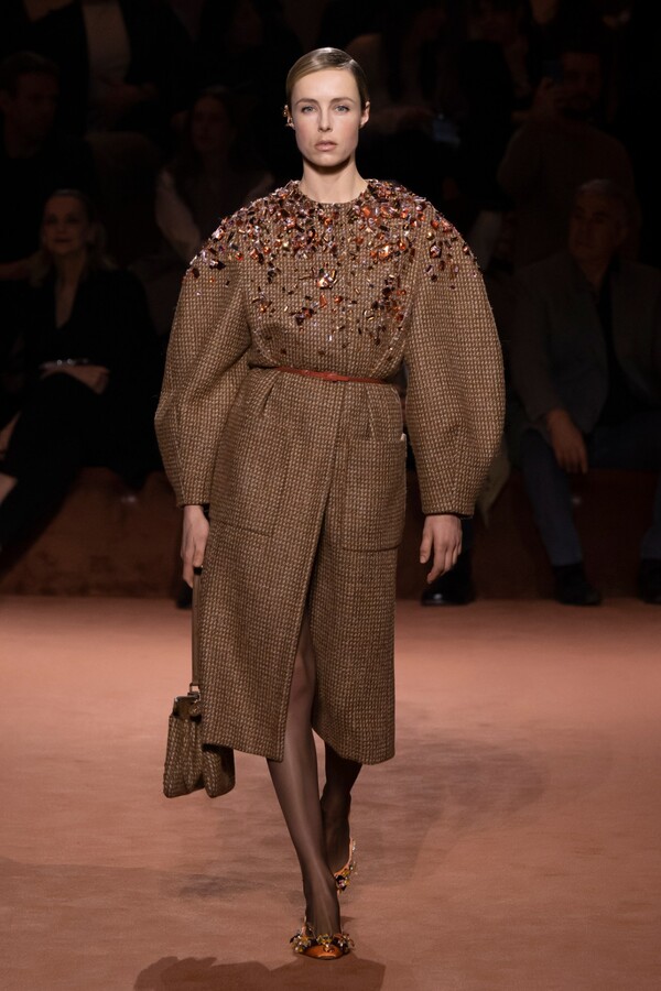 펜디 2025 F/W 컬렉션. 