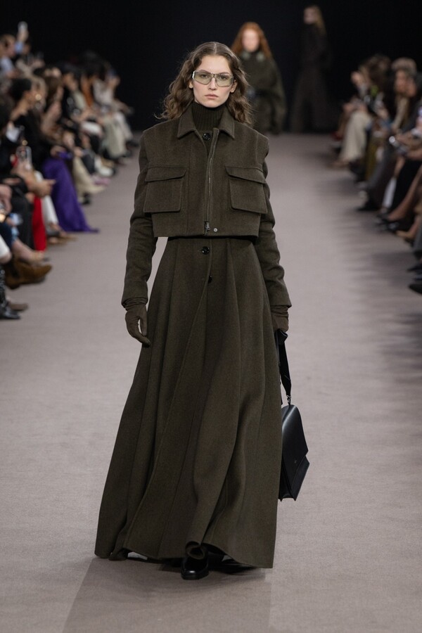 막스마라 2025 F/W 컬렉션. 