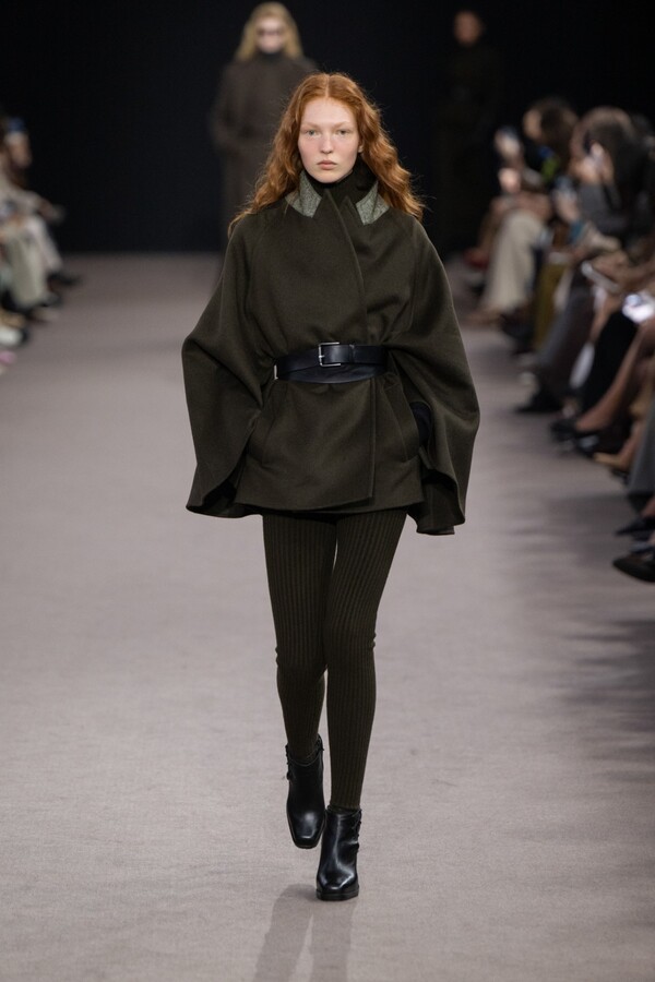 막스마라 2025 F/W 컬렉션. 