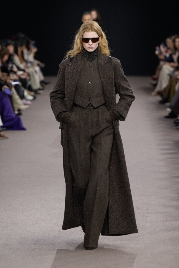 막스마라 2025 F/W 컬렉션. 