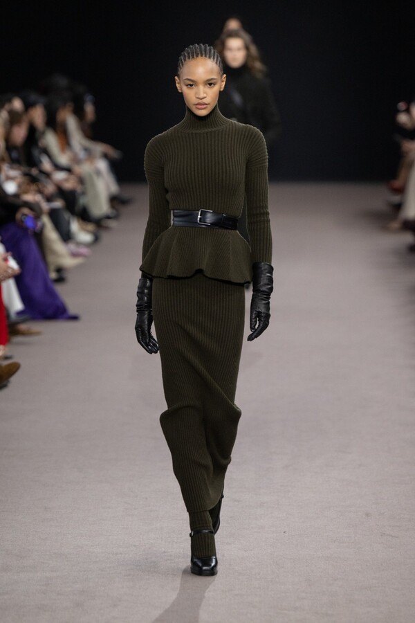 막스마라 2025 F/W 컬렉션. 