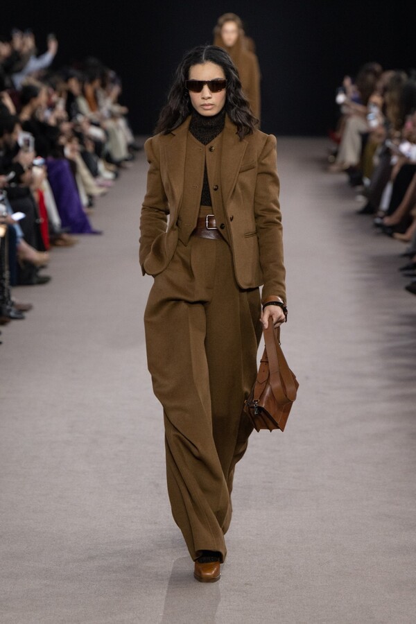 막스마라 2025 F/W 컬렉션. 