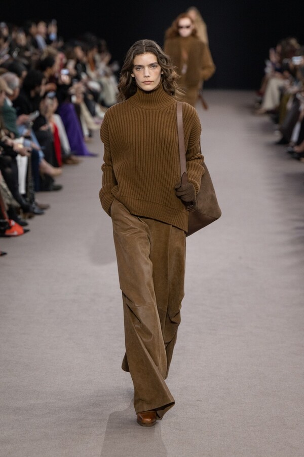 막스마라 2025 F/W 컬렉션. 