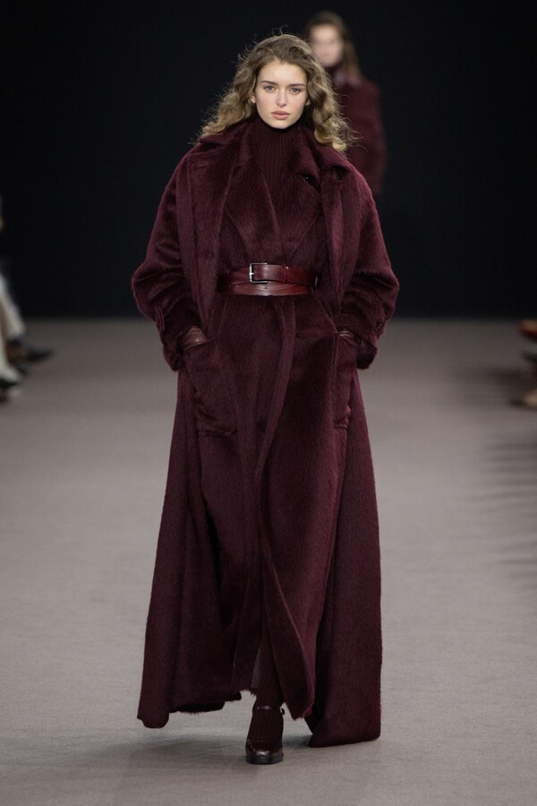 막스마라 2025 F/W 컬렉션. 