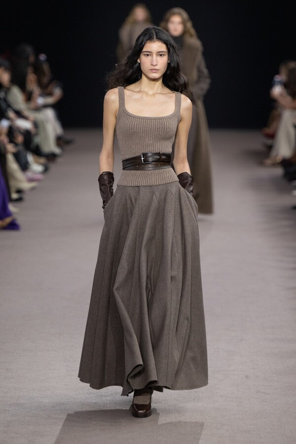 막스마라 2025 F/W 컬렉션. 