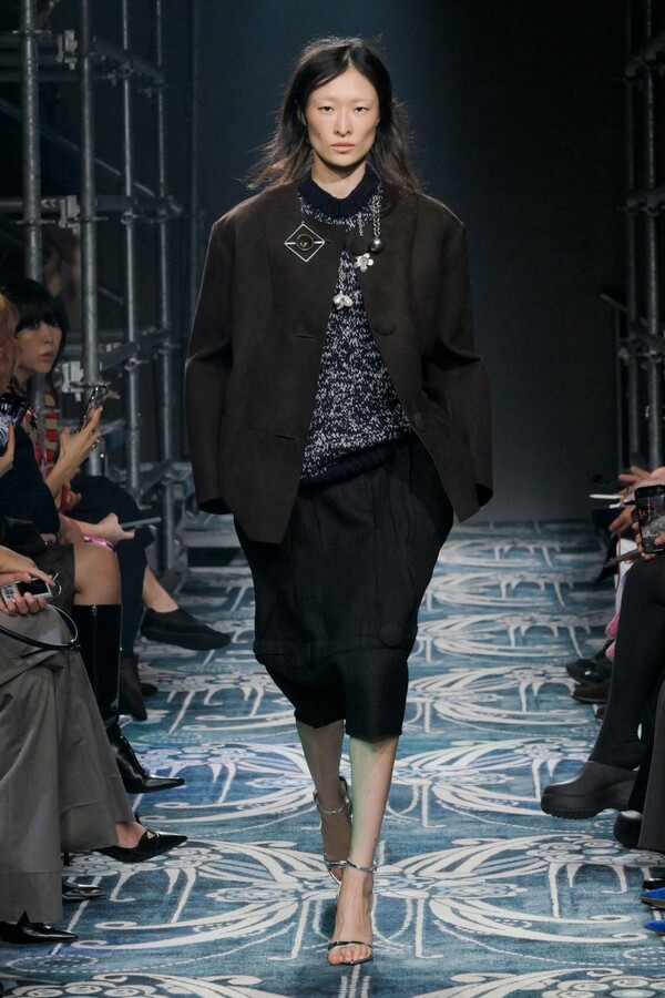 프라다 2025 F/W 컬렉션. 