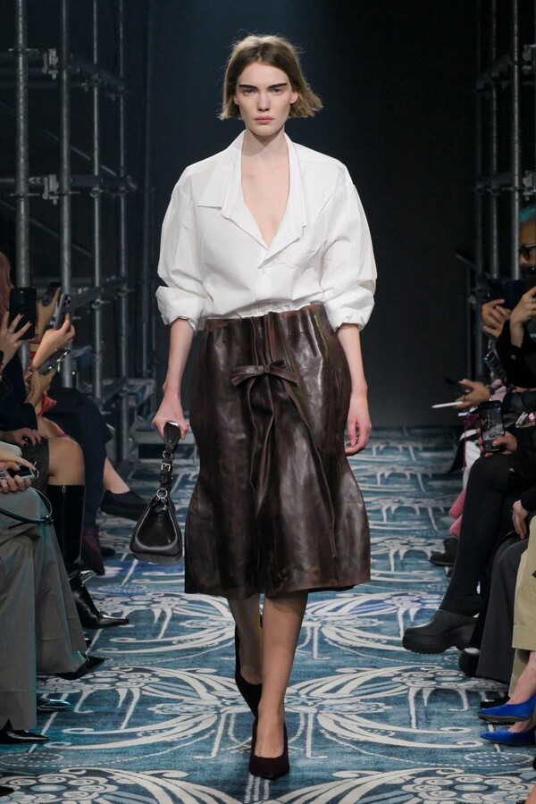 프라다 2025 F/W 컬렉션. 