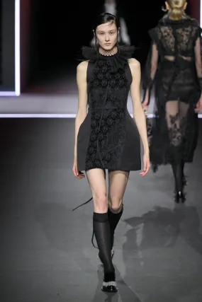 디올 2025 F/W 컬렉션