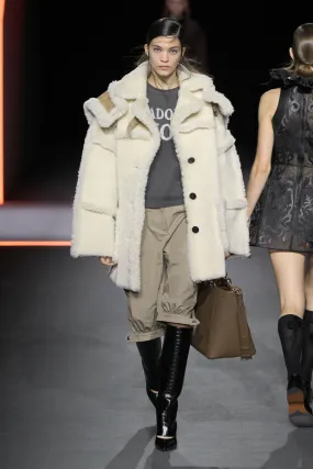 디올 2025 F/W 컬렉션