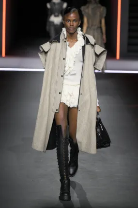 디올 2025 F/W 컬렉션