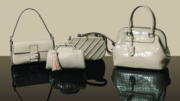 펜디를 대표하는 아이코닉 백들. 왼쪽에서부터 ‘바게트', '엑스레이', '제미나이', '아델'