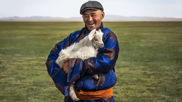 로로피아나, 몽골 생태계를 보호하기 위해 5개년 프로젝트 ‘레질리언트 스레드(Resilient Threads)’를 발표