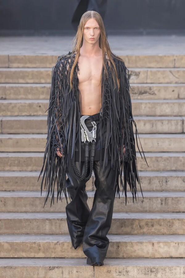 Rick Owens Men’s Spring 2026 Ready-to-Wear Collection ©Owenscorp