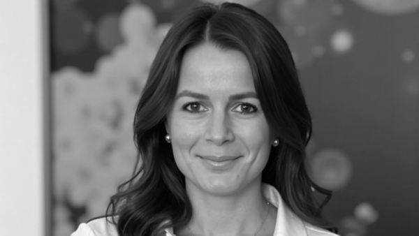 퐁다시옹 샤넬의 신임 대표로 임명된 아니카 프라이어. Fondation Chanel