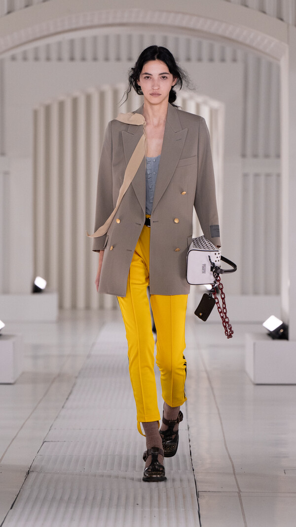 오니츠카 타이거 26S/S  / ©ONITSUKA TIGER