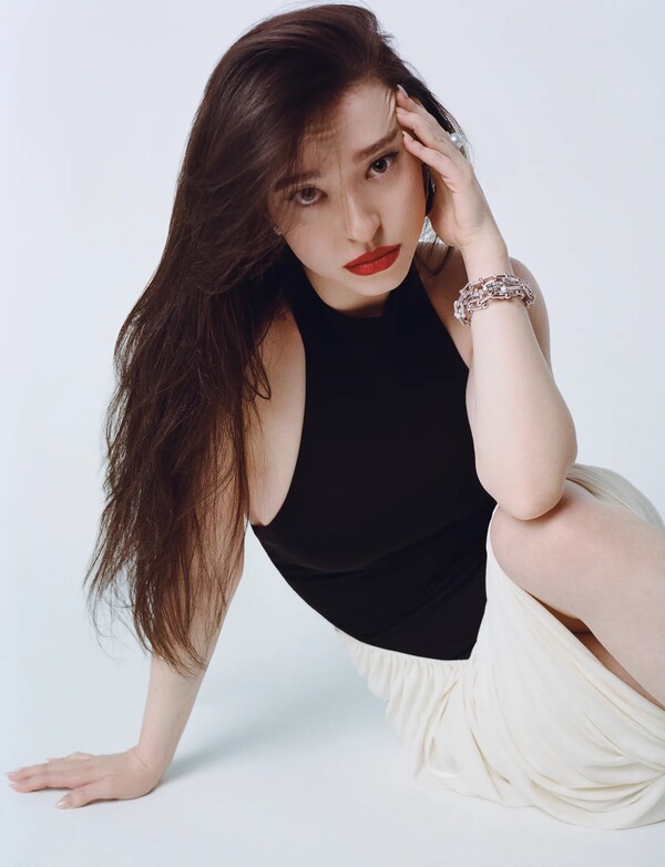 WWD와 마이키 매디슨이 함께한 촬영 / Tiffany Nicholson for WWD