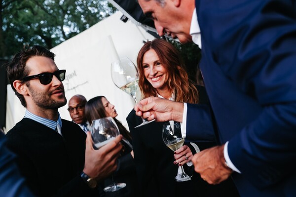 시몽 포르테 자크뮈스, 줄리아 로버츠 © Lexie Moreland/WWD