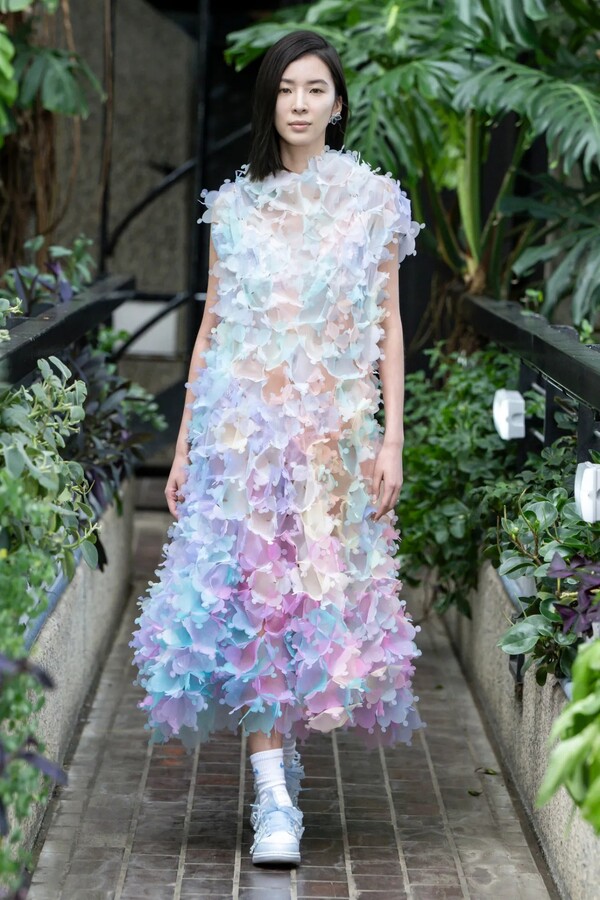 수잔 팡 봄 2026 레디투웨어 컬렉션 ©Susan Fang