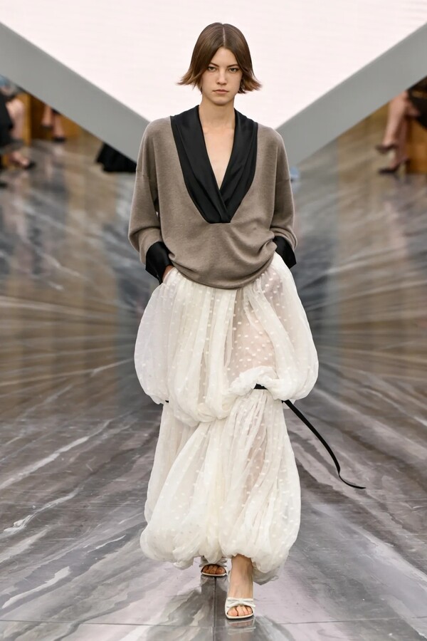 디올 봄 2026 레디투웨어 컬렉션 ©Giovanni Giannoni/WWD