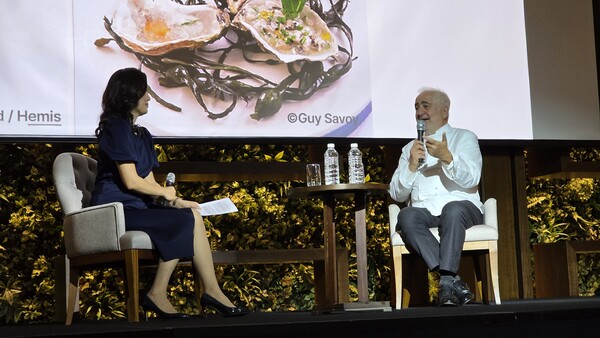 미식 문화의 현재와 미래에 대해 이야기하는 '기 사부아' 셰프