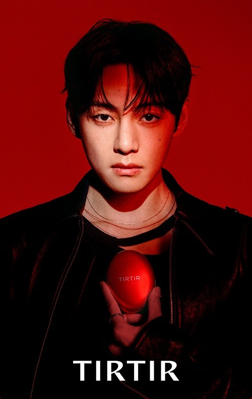 티르티르의 글로벌 앰버서더로 선정된 방탄소년단 뷔 / 티르티르 제공