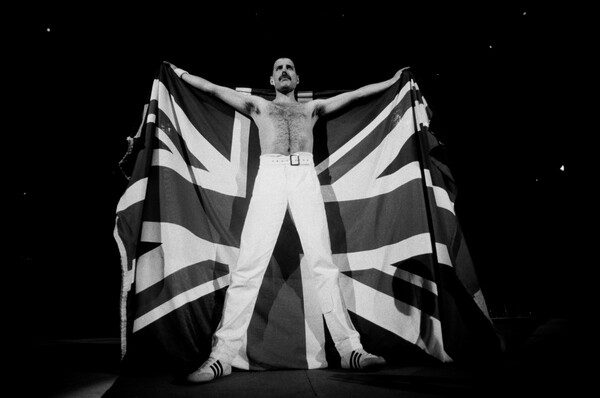 © 2025 Ceremony of Roses. All rights reserved. 