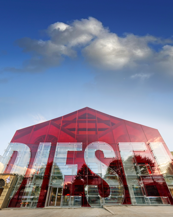 리오프닝을 알린 디젤 한남 플래그십 스토어 